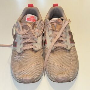New Balance Sneakers Women's Size 9 Pink 009 Shoes WS009SO1 Running Gym Yoga